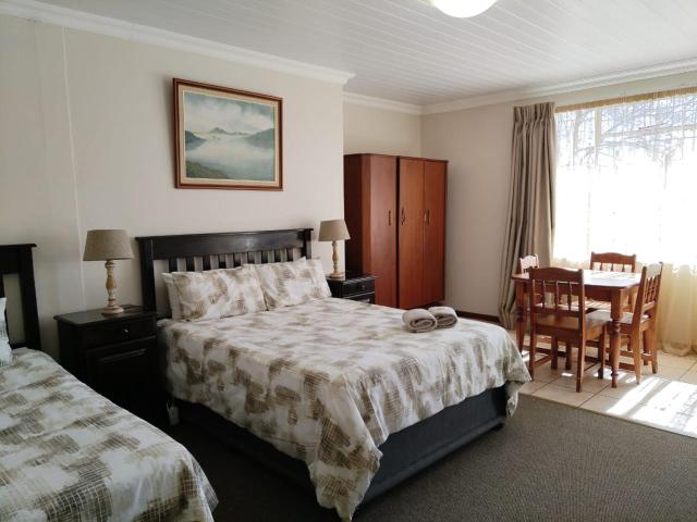 Petronella Guest House