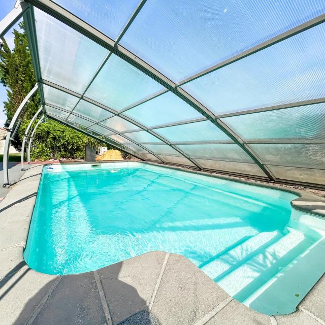 Élégante maison familiale, terrasse & piscine