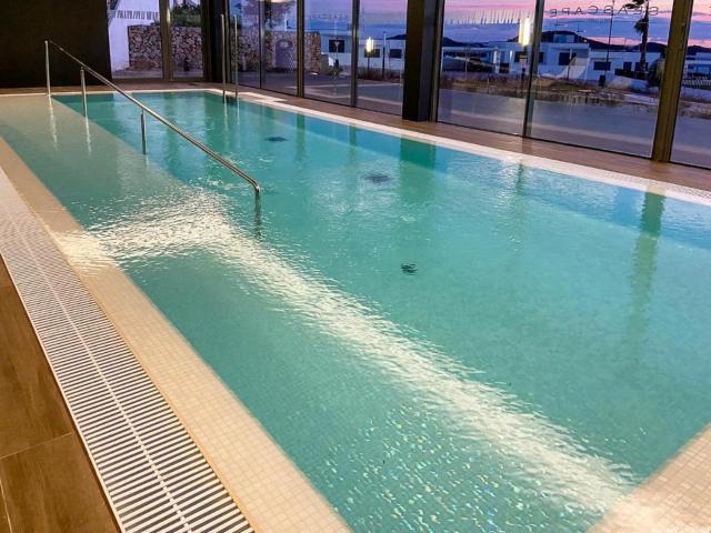 Seascape met privé jacuzzi