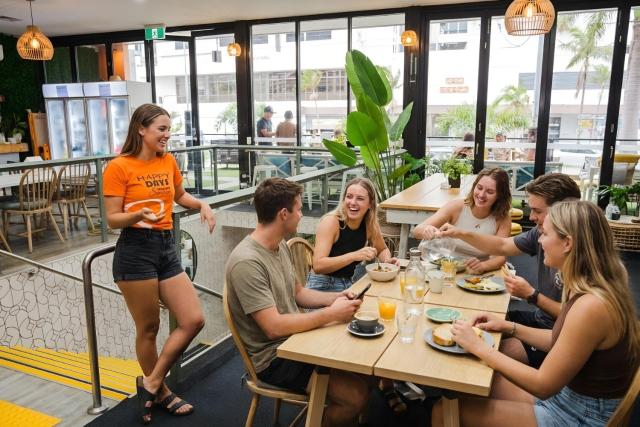 Tequila Sunrise Hostel Surfers Paradise