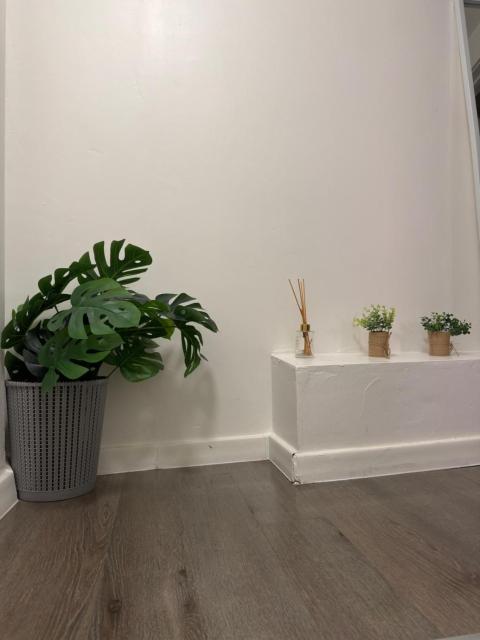 Stylish 2BR by AO Arena & Victoria