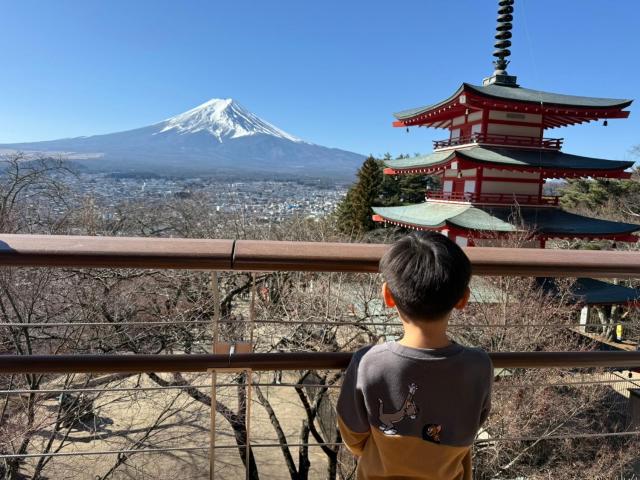 にじいろ邸2階