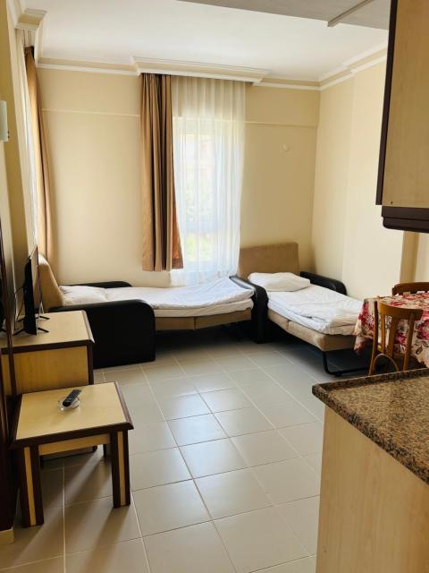 May Flower Apart Hotel