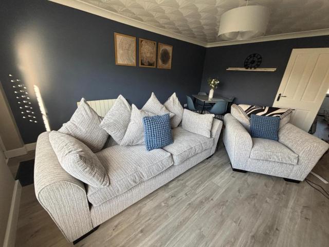 Thirlwell Gardens, River Walks, Free Parking