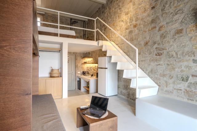 JoCo Mykonos Nature Suites N7
