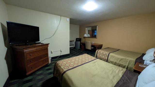 Slumberland Motel Mount Holly