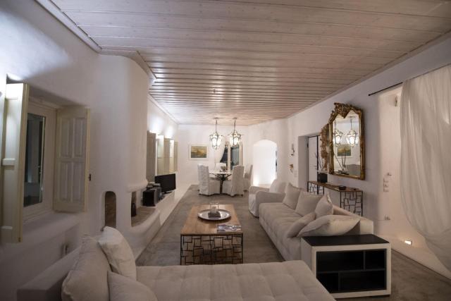 Theatron Villa Mykonos
