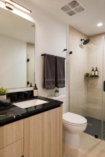 Luxury Residence Walk to Bayfront Downtown