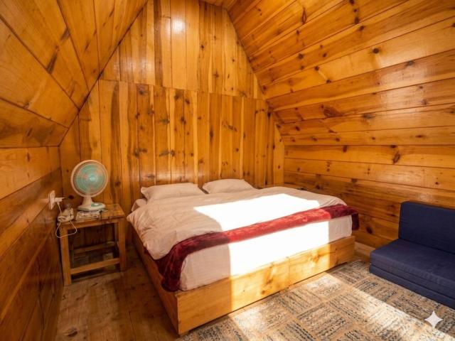 Hima 360, A Frame Cabin, Panaromic Sainj Valley Views, Bhatkanda