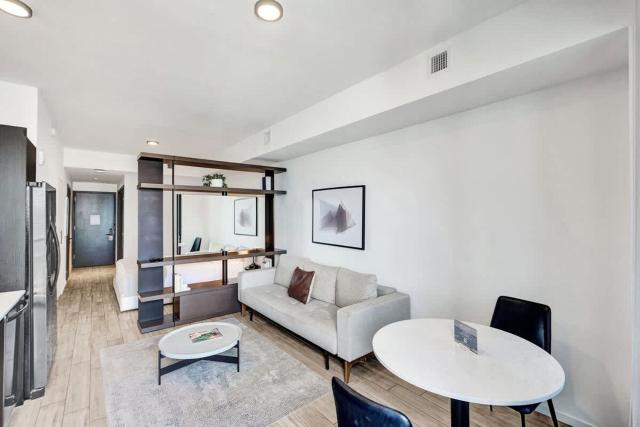 4102 Lux Miami Studio City Bay Views