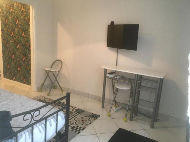 APPARTEMENT 3 LITS Parking Proche Rouen Dock