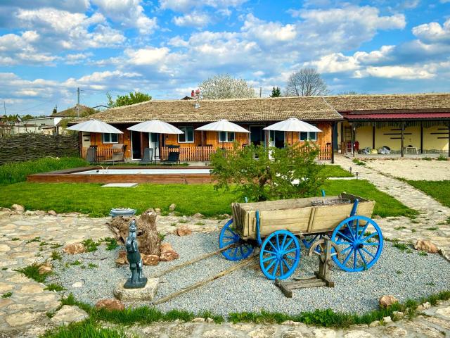 Camping Pliska - vacation rooms, camping and caravaning