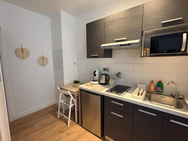 Coudert l Petit studio côté rue l Rez-de-chaussée en Hypercentre & climatisé