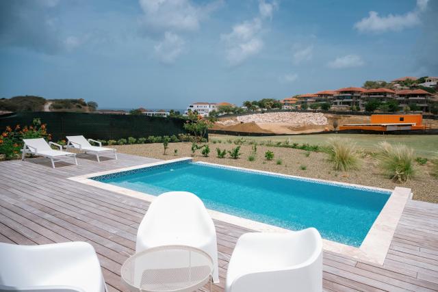 Private Villas - Blue Bay Golf & Beach Resort