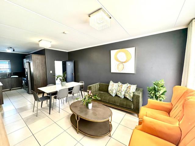 3 Bedroom Apartment - Sandown