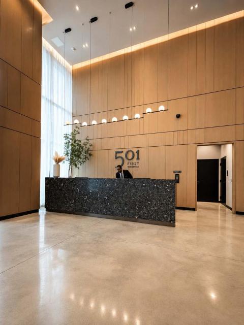 Luxury Corner 1BR in Downtown Miami Sleeps 4