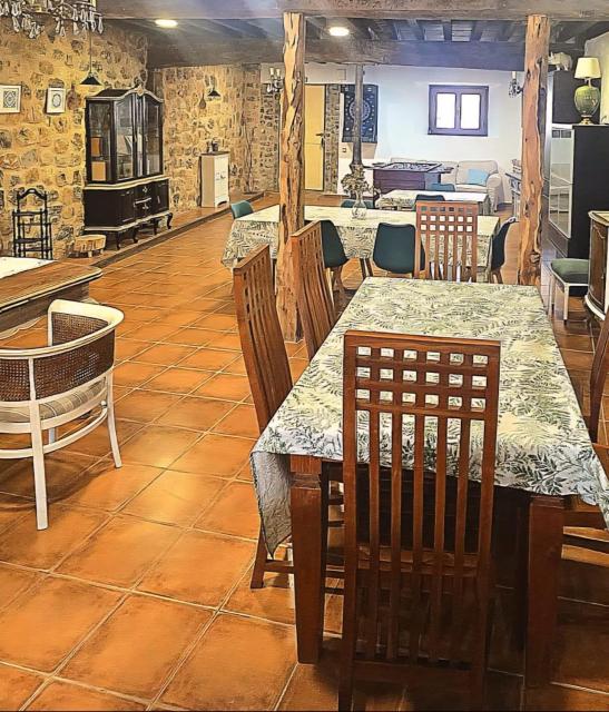 La Casona del Rio Abion