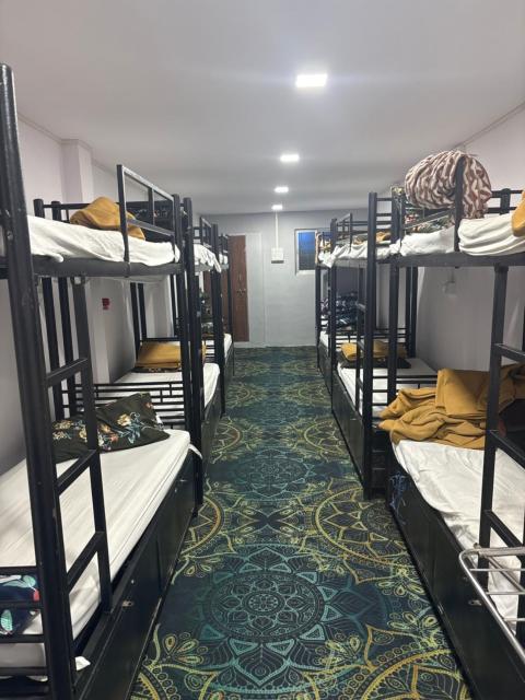 Quick stay hostel