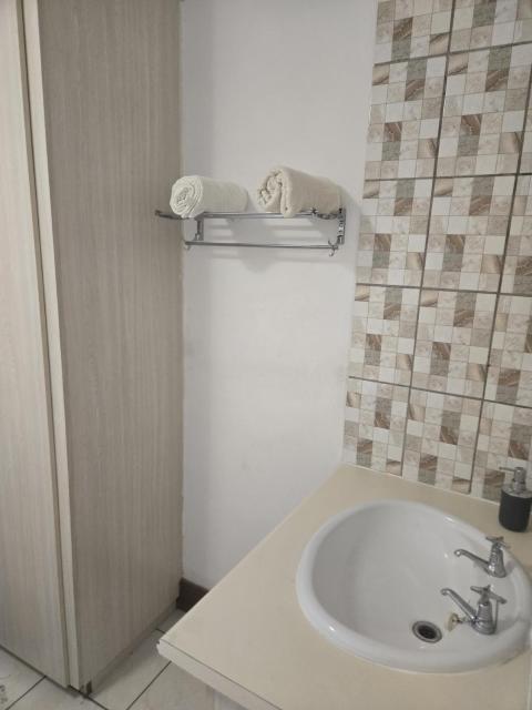 Oasis Self-catering Apartment 2