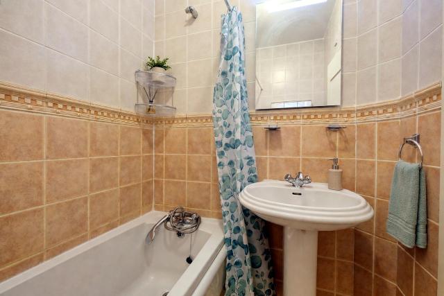 Modern Apartment Longford Town