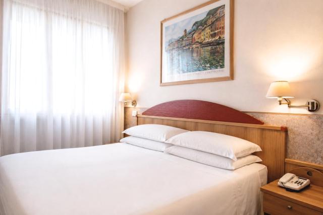 Phi Hotel Ambra