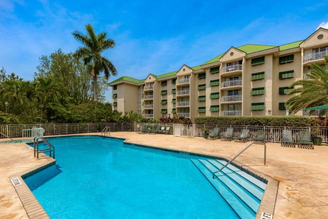 KWSS104 Sunrise Suites - Tahiti Suite 104