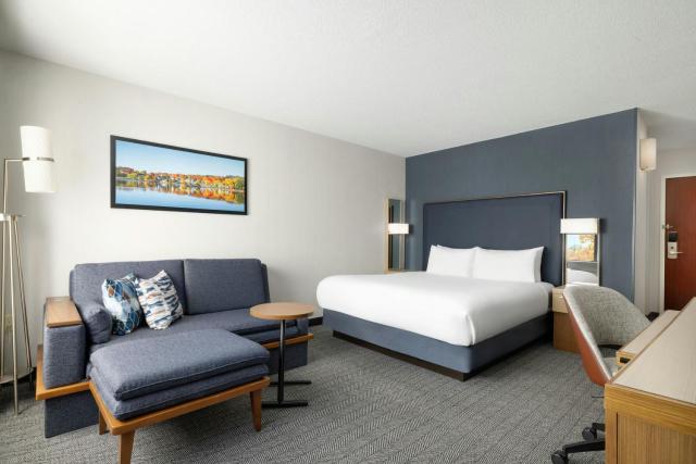 Courtyard by Marriott Concord