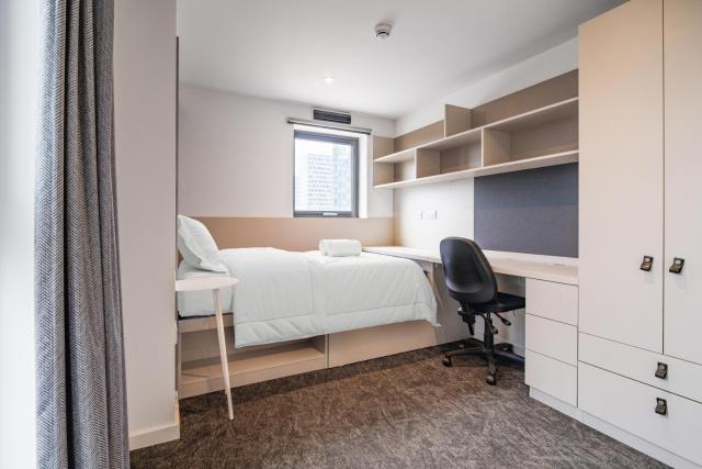 Canvas Manchester, Student Residence & Summer Stays