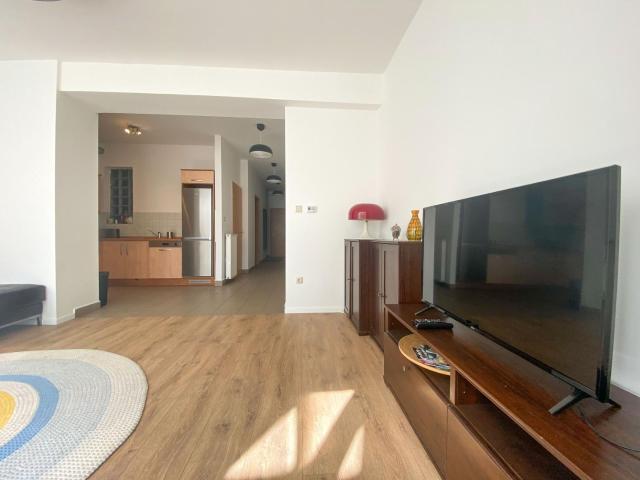 2 bedroom spacious flat near Opera, Andrassy bld