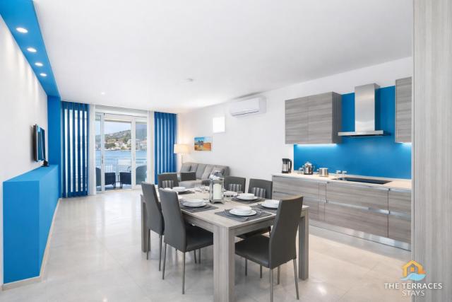 Sea view The Terraces Large 3 Bedroom Beachfront Apartment