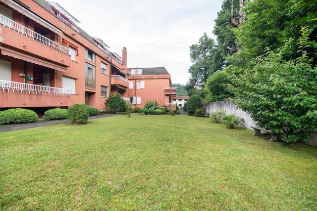 Cosy-silence apartment with parking Lake MAGGIORE