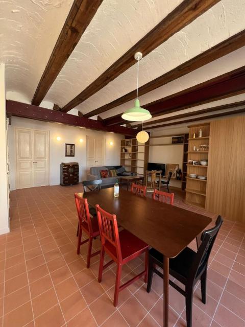 NJ Turia Park Gardens apartment by Invalencia