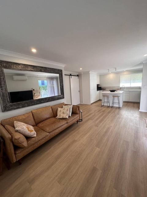 Luxury 2BR in Claremont