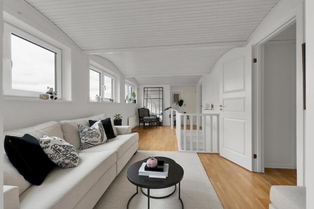 Iconic architect-designed villa with indoor pool
