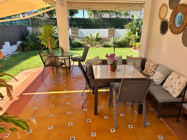 Chalet PuigVal 50m de la playa
