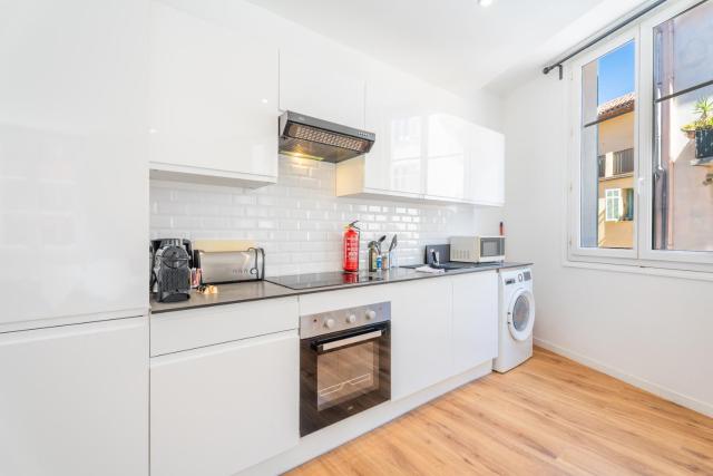 Old Nice, LE COUVENT gorgeous flat with conditioning