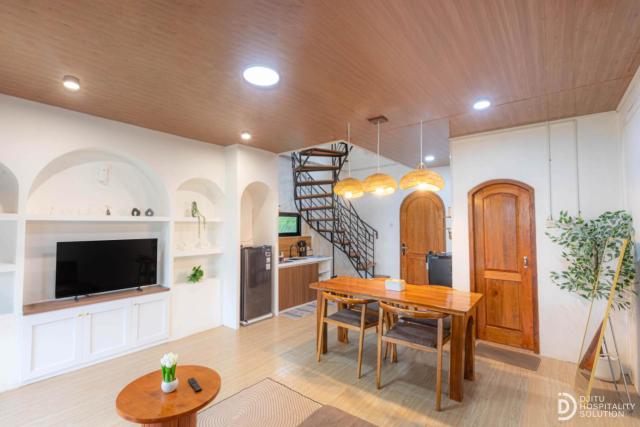 Diamond Cabin 3
