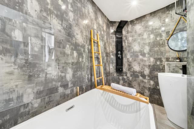 Central Design Apartments - Three To Choose