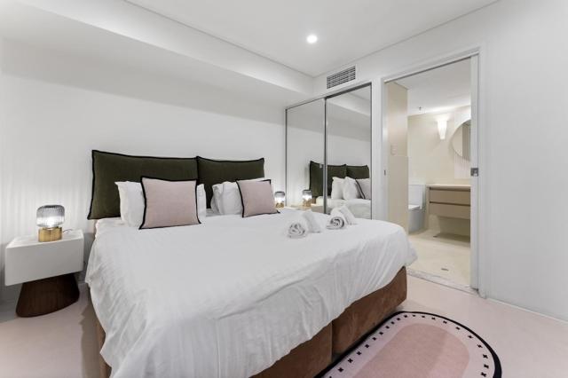 1BR Apartment on North Terrace