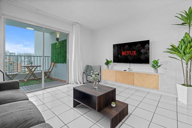 High-Rise Condado Suite