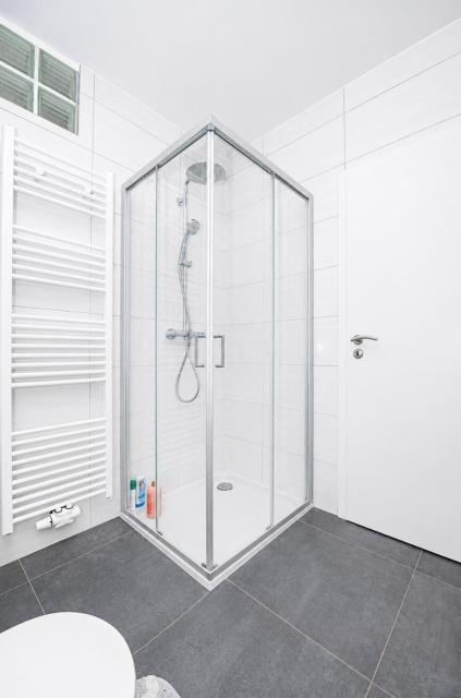 Stunning views over Lux city 1 bed sleeps 5