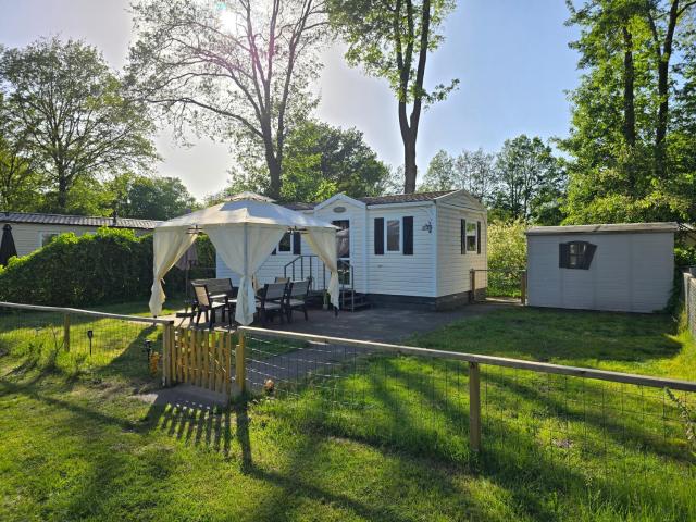 Tiny Cottage 5 stars Camping Nature Pool Family Dog