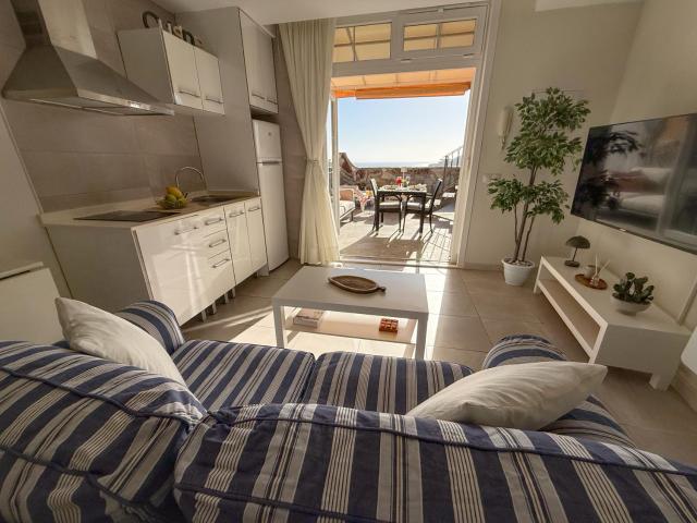 Sunset terrace & Sea Views Studio in Patalavaca