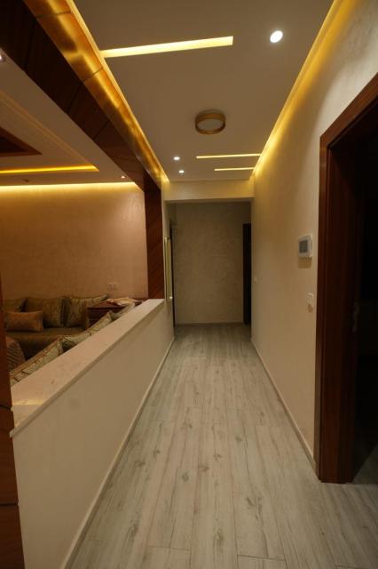 Luxuriöse Wohnung mit Veranda im Zentrum