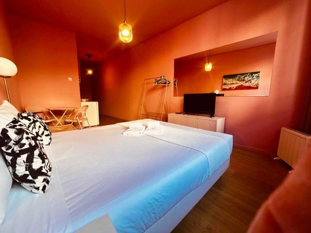 Lazy Apartments - Pinkish - Breakfast included