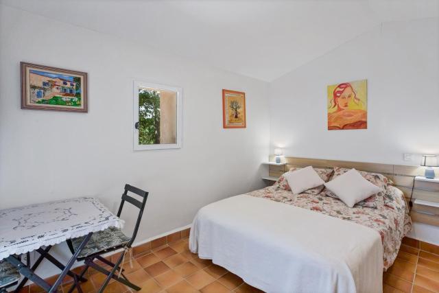 Cabanon Provençal - Le Clos Madame