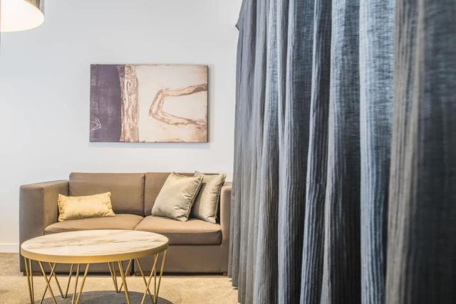 Modern Hotel Apartment Perfect location