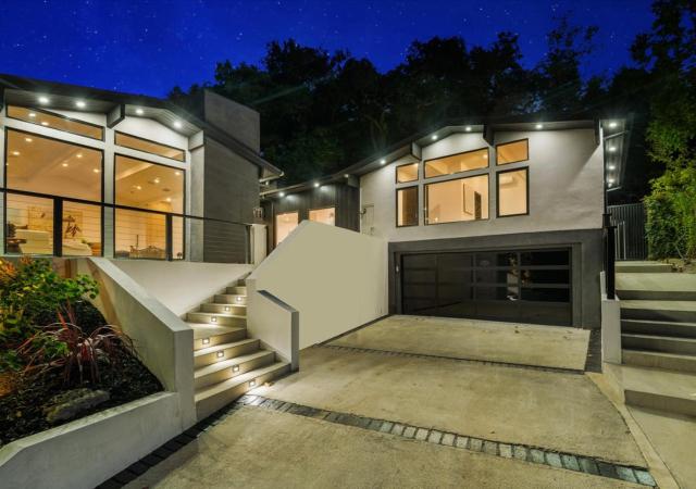 Freshly Built Near Universal Studios and Hollywood - Private Garage and Driveway Parking with Pool