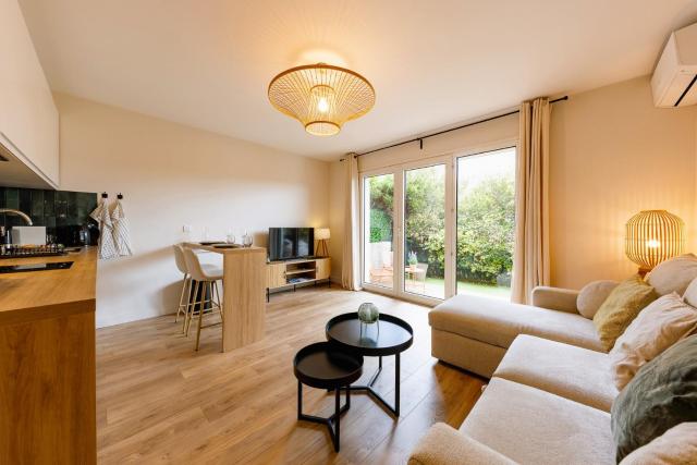 Cozy studio - Sunny terrace - Parking