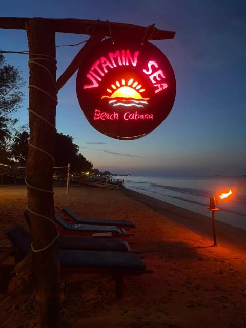 Vitamin sea beach cabana & hostel